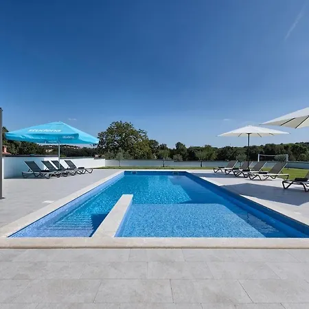 Enigma Bd 6 With Pool ,parking, Bbq, Replax 아파트